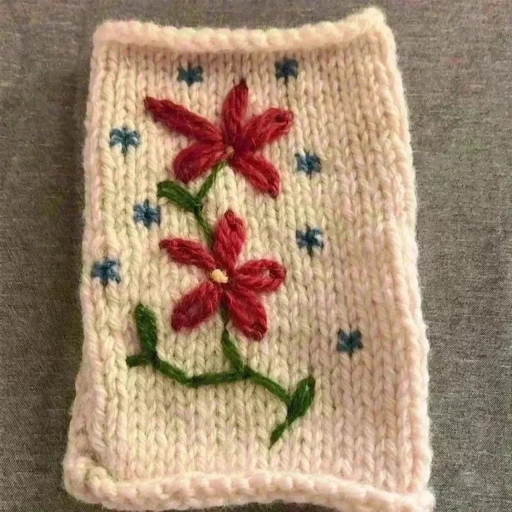 Fingerless Gloves wrist warmers beige with flowers Warm HandCrafted OSFM - Picture 4 of 7